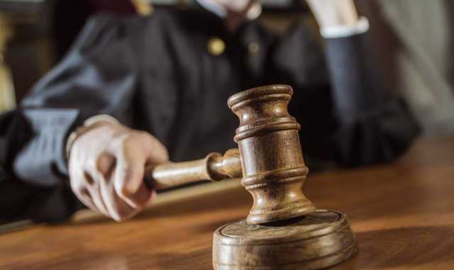 Хмельницкий судья смог посадить адвоката, который выманивал у него деньги