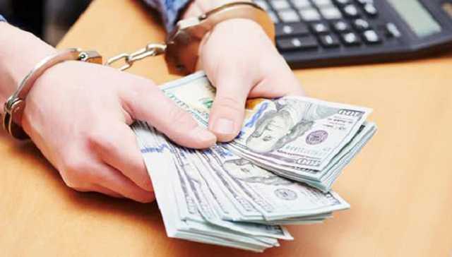 В Одессе на взятке в 5 тысяч долларов поймали чиновника Госэкоинспекции