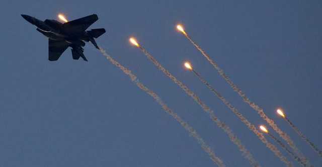 Израильские ВВС нанесли удары по объектам ХАМАС в секторе Газа