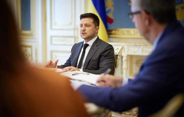 Зеленський указами ввів в дію санкції проти Деркача та Килимника