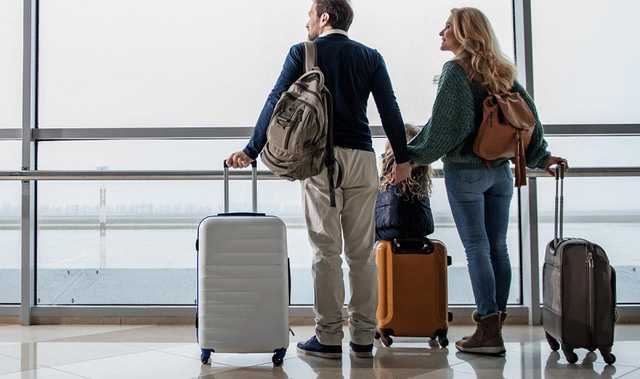 Украинцев, покинувших страну, в 12 раз больше, чем прибывших иностранцев