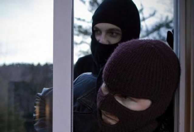 Неизвестные ограбили офис "Харьковского антикоррупционного центра": Украли технику