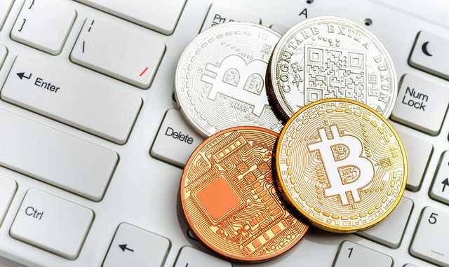 За месяц ведущие криптовалюты заметно подорожали