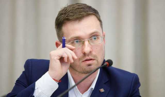 Чи будуть в Україні каральні заходи для невакцинованих: відповідь Кузіна