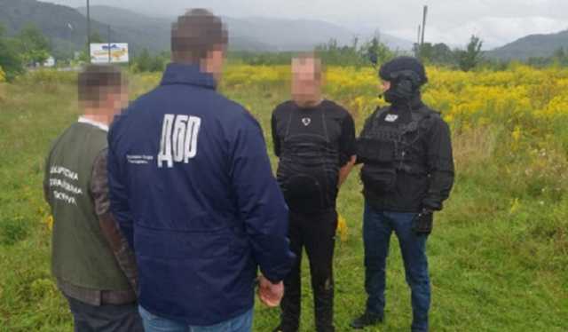 На Закарпатье ГБР задержало военнослужащего при продаже наркотиков