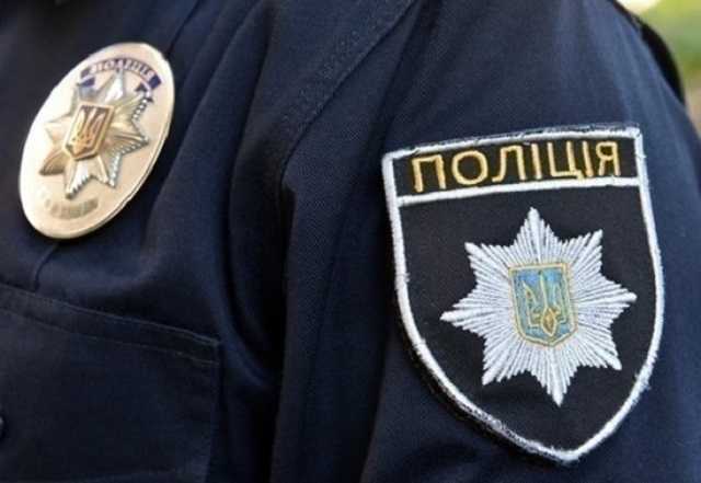 В Одесской области пьяные подростки приехали на линейку на крыше авто