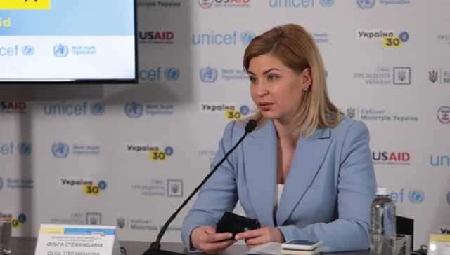 Вопросы Донбасса будут обсуждаться при участии США, - Стефанишина