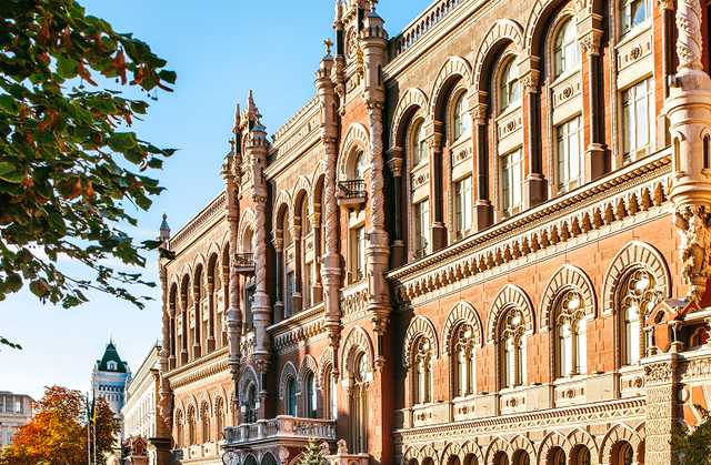 В финансовом комитете Верховной Рады вернулись к вопросу урезания полномочий Совета НБУ