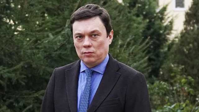 Нардеп от «Слуги народа» Колебошин за неизвестные средства купил дорогой внедорожник