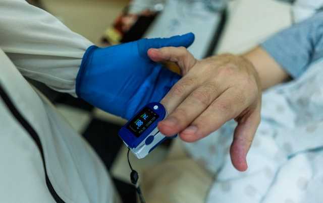 В двух областях Украины превышены показатели COVID-госпитализаций