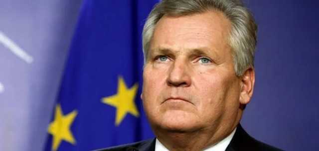 Экс-президент Польши поддержал отправку законопроекта об олигархах в Венецианскую комиссию