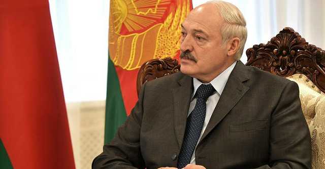 Лукашенко помилував 13 осіб, які вчинили злочини в інтернеті