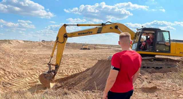 В Бориспольском районе нашли нелегальный песчаный карьер