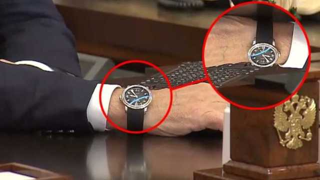 "Он на нее не смотрит": у Путина прокомментировали "неправильную" дату на его часах