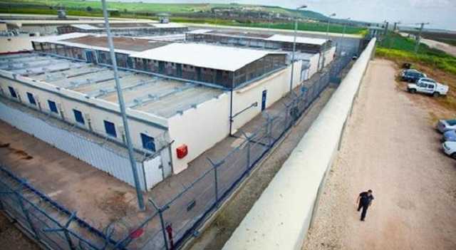 В Израиле из тюрьмы через канализацию сбежали террористы