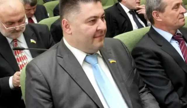 Синицын: Погоревшего на взятке экс-«регионала» назначили руководителем Центрального дома офицеров ВСУ