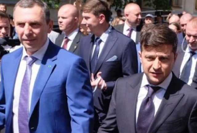 Шефир не работает в Офисе Президента, хоть и является первым помощником Зеленского