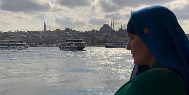 "Религия свободы": Савченко надела паранджу и восхвалила ислам