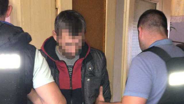 На Львовщине задержали вооруженного 44-летнего наркоторговца