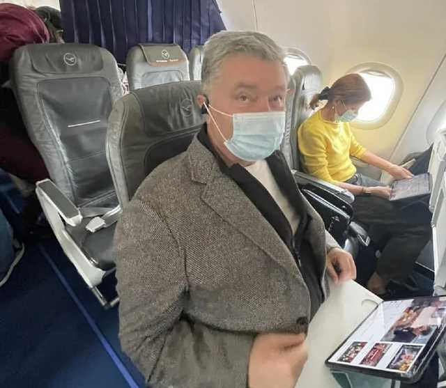 Порошенко в самолете смотрел видео про пожизненно заключенного