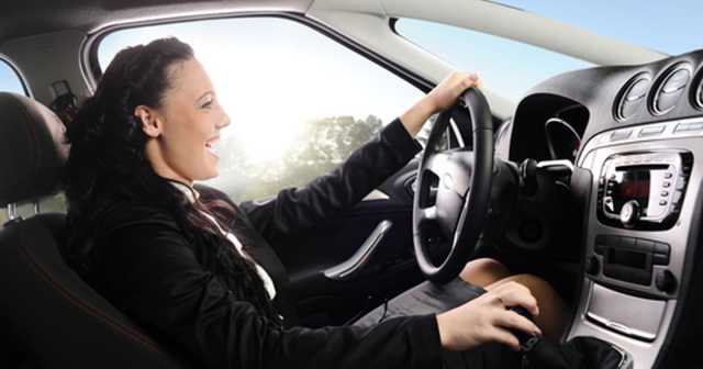 В Украине водителей будут штрафовать за езду на «механике»