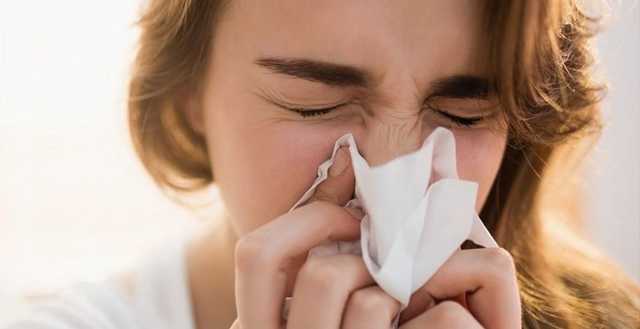 Врач рассказала, чем отличаются симптомы штамма Дельта: часто похоже на ротавирусную инфекцию