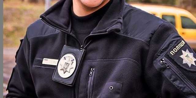 В Чернигове напали на двух капитанов полиции. Один — погиб