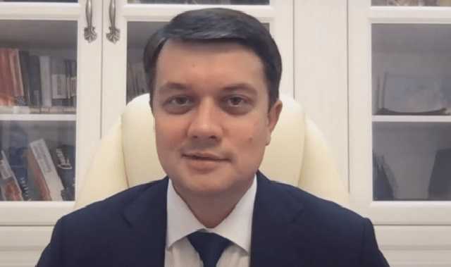 Разумков отреагировал на публикации о расследовании "Досье Пандоры" и офшорах Зеленского
