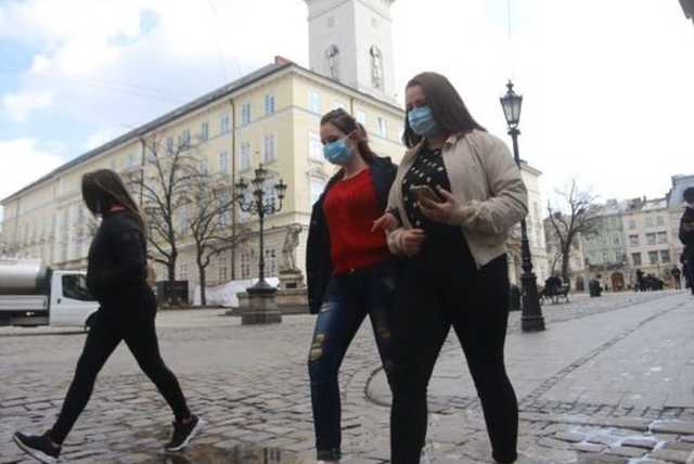 "Красной" зоны карантина не избежать, Львов уже в нее входит, - Садовый