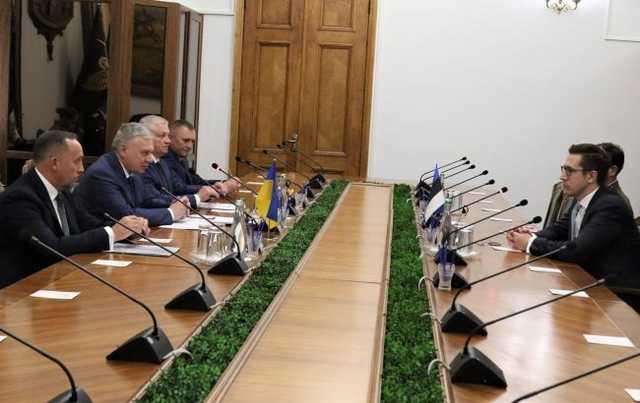 Минобороны рассчитывает на помощь Эстонии в разблокировании комиссии Украина-НАТО