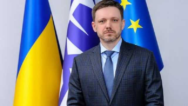 Державні гроші на президентські амбіції: Бігус пояснив, як Мецгер пов’язаний із президентом Зеленським