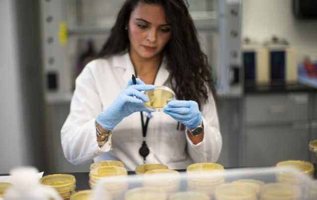 ВОЗ одобрила первую вакцину от малярии для детей