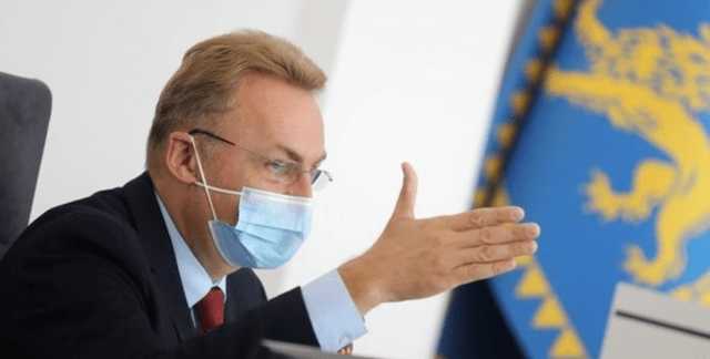 Мэр Львова Садовый оконфузился из-за включенного микрофона в горсовете