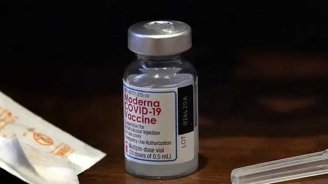 В Исландии прекратили вакцинировать "Модерной" из-за побочного эффекта