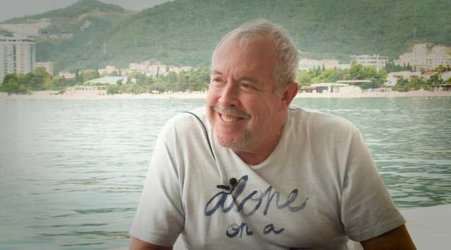  :     ,      Deutsche Welle