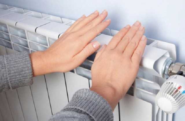 Отопительный сезон в Украине: какими будут тарифы и когда включат тепло