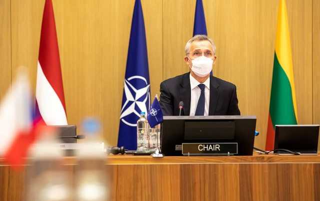Столтенберг призвал ЕС не дублировать НАТО в сфере обороны