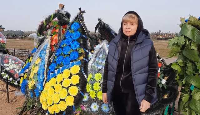Мать Полякова записала видеообращение после похорон сына