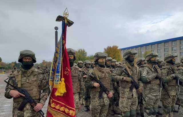 В Северодонецке впервые прошел военный парад