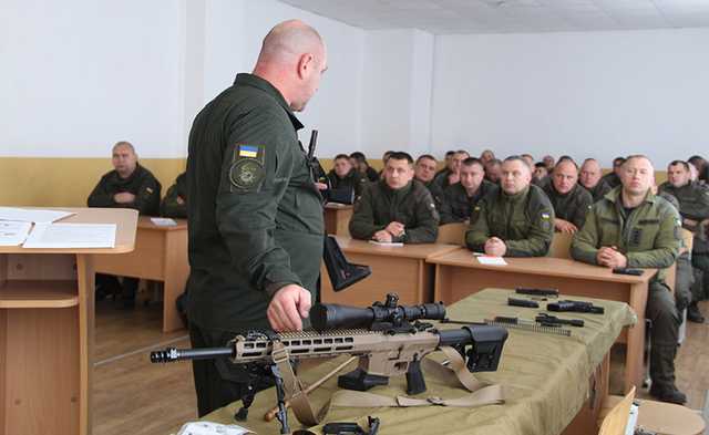 Воинов Нацгвардии перевооружают современными винтовками UAR-15 вместо автоматов Калашникова, - пресс-служба НГУ
