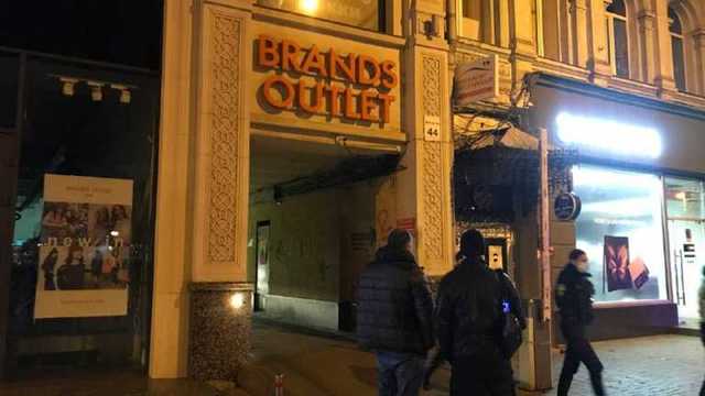 На Крещатике произошла стрельба: в баре в центре Киева ранили человека