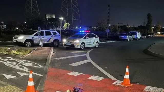 В Киеве пьяный водитель фуры сбил известного историка: погиб его друг