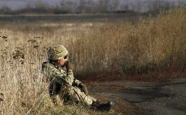 Боевики трижды обстреливали позиции ООС на Донбассе
