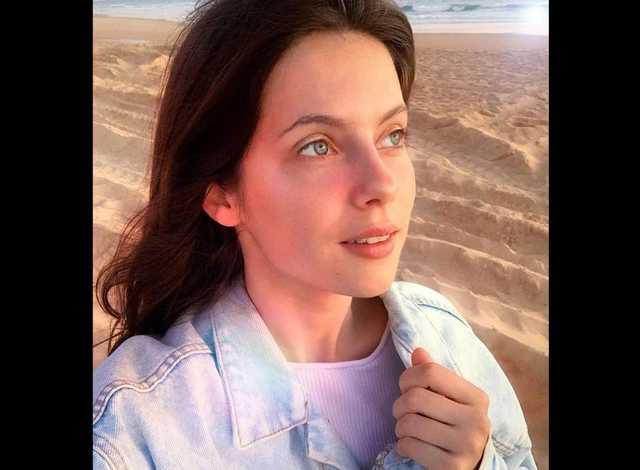 -     250 .  -  giveaway