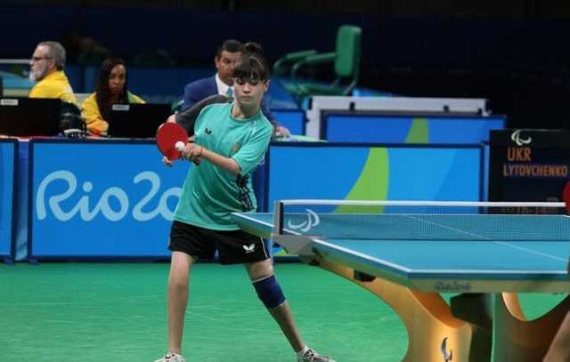 В Харькове незрячим паралимпийцам подарили книги и билеты в зоопарк