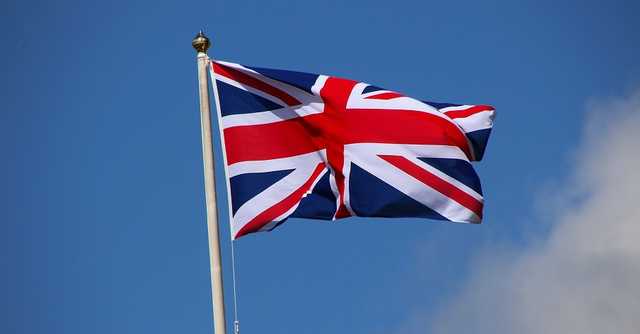 Бензин взлетел до 8-летнего максимума, еда подорожала: Британию охватил кризис