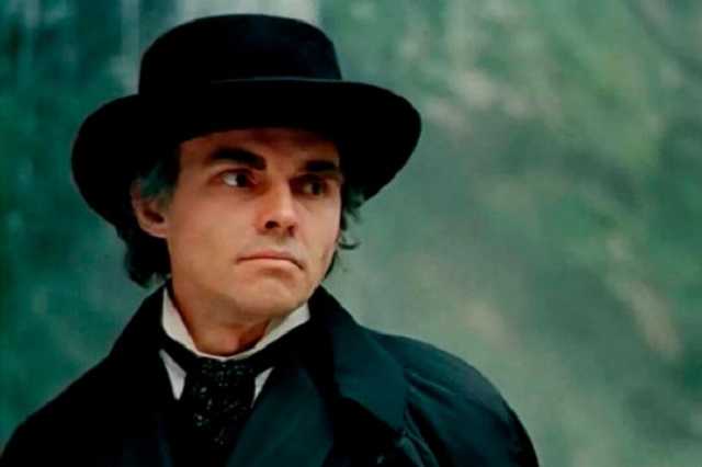 Умер звезда "Шерлока Холмса"