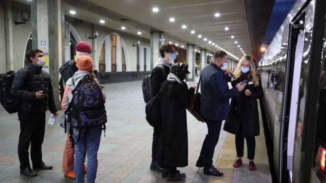 "Укрзализныця" открыла на вокзалах пункты вакцинации и экспресс-тестирования на COVID-19