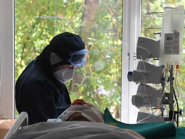 Названа стоимость лечения одного COVID-больного