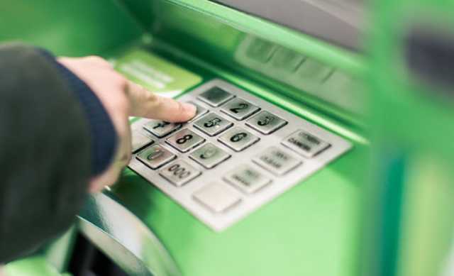 Украинец потерял деньги из-за сбоя ПриватБанка